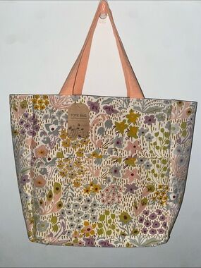ECCOLO Large Floral Canvas Tote Bag in Peach and Multicolor